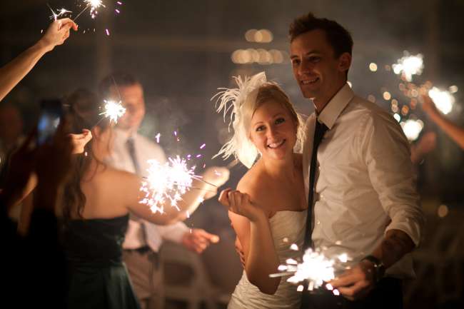 Tudo-o-que-você-precisa-saber-sobre-sparklers-de-casamento