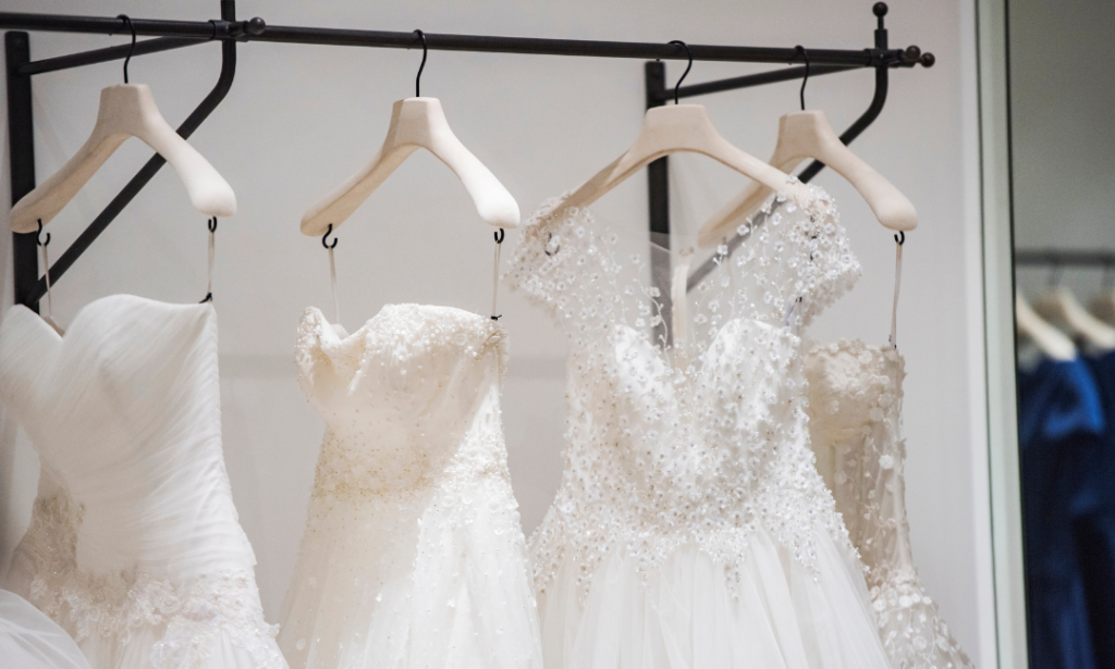 Casando com o presente: Vestidos de noiva que incorporam tendências contemporâneas