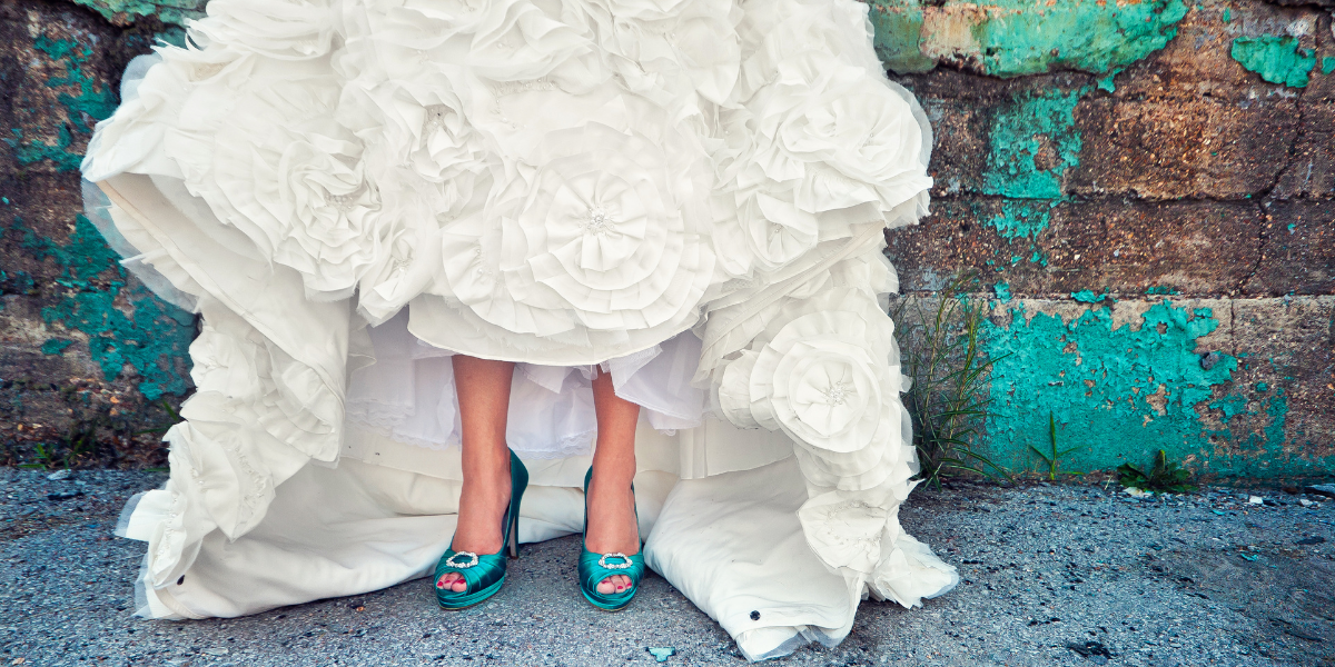 Resgatando a beleza do passado: Vestidos de noiva vintage para casamentos memoráveis