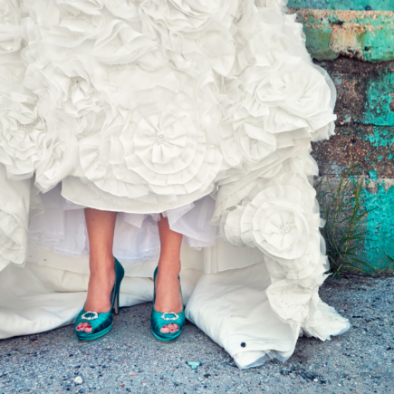 Resgatando a beleza do passado: Vestidos de noiva vintage para casamentos memoráveis