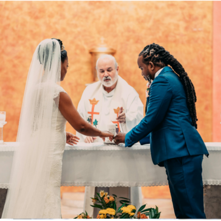 Realize seu casamento civil e religioso simultaneamente de forma simples e prática.